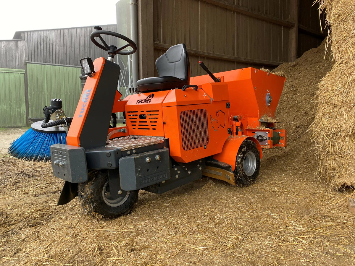 Tuchel-Trac FarmXpert multifunzione per manutenzione agricola